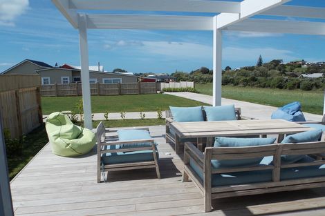 Photo of property in 41 Ocean Breeze Drive, Waihi Beach, 3611