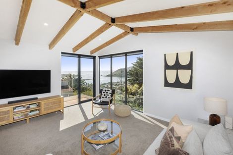 Photo of property in 63 Moncks Spur Road, Redcliffs, Christchurch, 8081