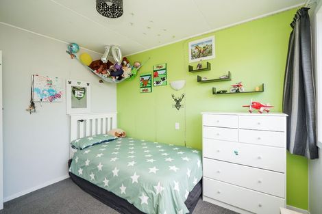 Photo of property in 22 Hughies Lane, Otautau, 9610