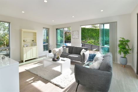 Photo of property in 23 Galbraith Greens, Silverdale, 0932