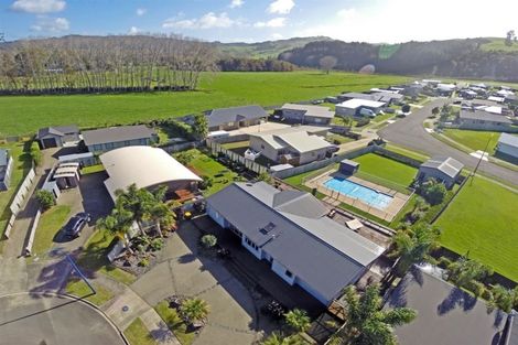 Photo of property in 6 Clipper Place, Whitianga, 3510