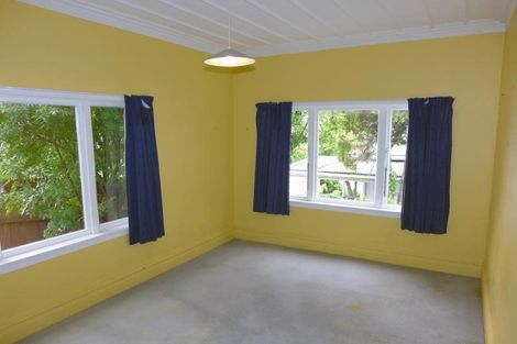Photo of property in 1 Clyde Road, Bluff Hill, Napier, 4110