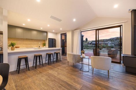 Photo of property in 22 Woolshed Road, Jacks Point, Queenstown, 9371