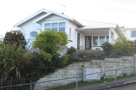 Photo of property in 22 Thompson Road, Bluff Hill, Napier, 4110