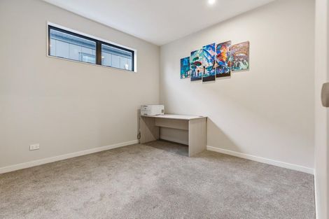 Photo of property in 102 Tarapuka Road, Westgate, Auckland, 0814