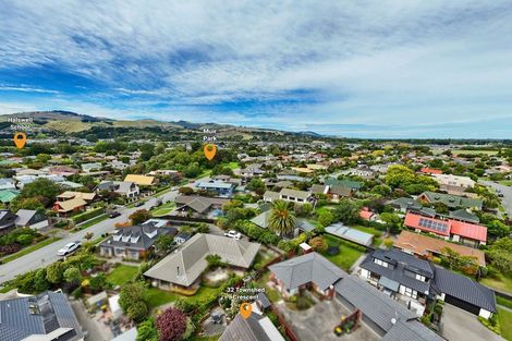 Photo of property in 32 Townshend Crescent, Halswell, Christchurch, 8025