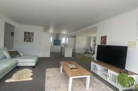 Photo of property in 17a Central Avenue, Avenues, Whangarei, 0110