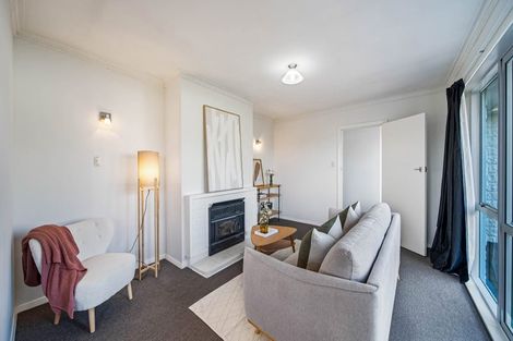 Photo of property in 64 Farquhars Road, Redwood, Christchurch, 8051