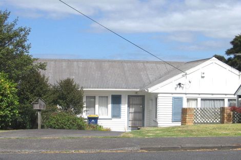 Photo of property in 1/110 Manuka Road, Bayview, Auckland, 0629