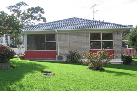 Photo of property in 1/4 Noumea Place, Mairangi Bay, Auckland, 0630