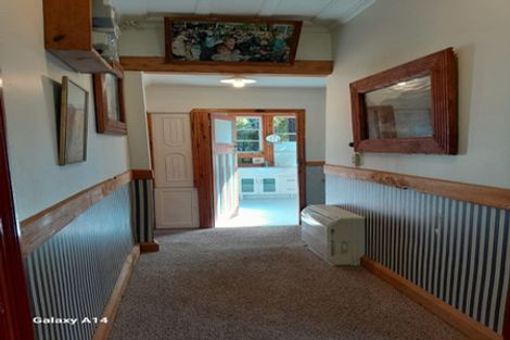 Photo of property in 51 Ellesmere Street, Ravensbourne, Dunedin, 9022