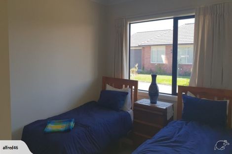 Photo of property in 28 Purnell Street, College Estate, Whanganui, 4500