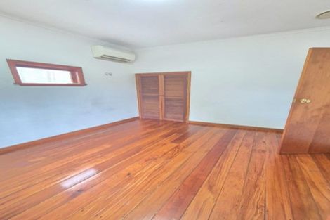 Photo of property in 137 Seabrook Avenue, New Lynn, Auckland, 0600
