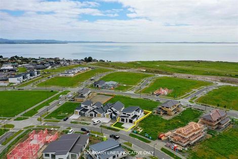 Photo of property in 12 Korowhiti Road, Clarks Beach, 2122