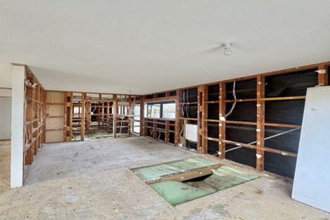 Photo of property in 6 Jodie Place, Flat Bush, Auckland, 2023