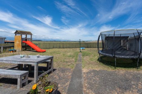 Photo of property in 4 Seabury Avenue, Foxton Beach, Foxton, 4815