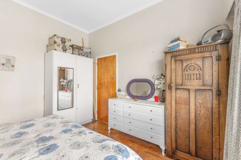 Photo of property in 21 Portia Street, Stratford, 4332