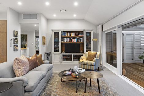 Photo of property in 2 Seaview Road, Remuera, Auckland, 1050