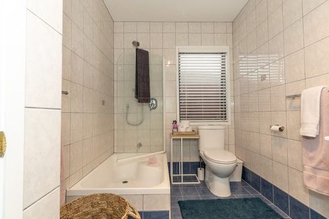 Photo of property in 10 Sudbury Court, Rototuna North, Hamilton, 3210