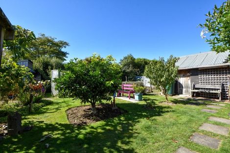 Photo of property in 94 Pembroke Street, Carterton, 5713