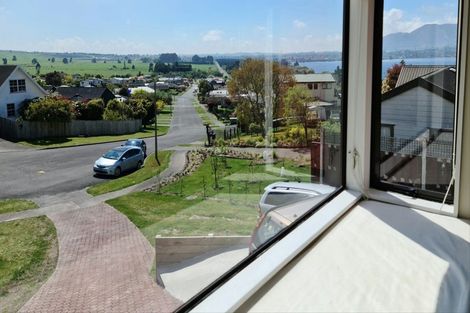 Photo of property in 27 Shera Street, Acacia Bay, Taupo, 3330