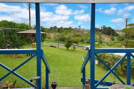 Photo of property in 27a Mangakura Road, Helensville, 0800