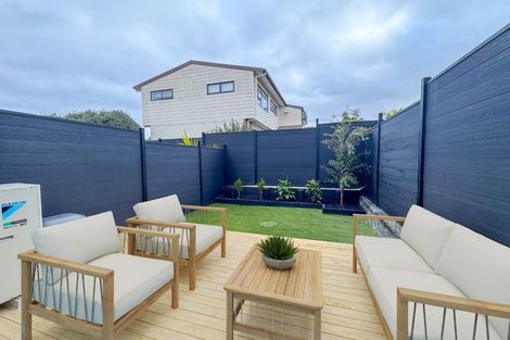 Photo of property in 7/6 James Street, Bayview, Auckland, 0629