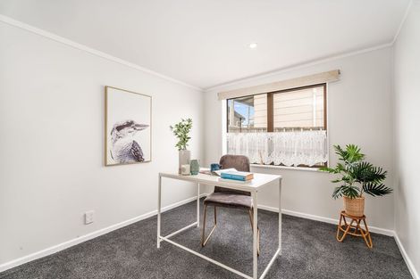 Photo of property in 38 Whanga Crescent, Titahi Bay, Porirua, 5022