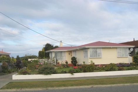Photo of property in 45 Stuart Street, Holmes Hill, Oamaru, 9401