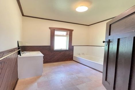 Photo of property in 305-311 Glengarry Road, Glen Eden, Auckland, 0602