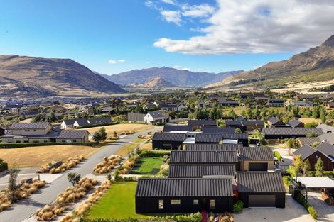 Photo of property in 19 Glenfiddich Road, Jacks Point, Queenstown, 9371