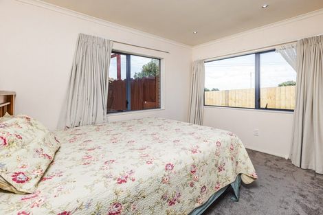 Photo of property in 5 Footwide Place, Weymouth, Auckland, 2103