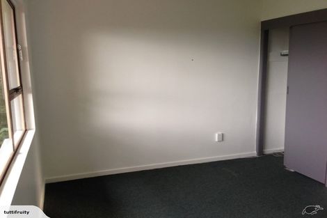 Photo of property in 2/20a Chivalry Road, Glenfield, Auckland, 0629