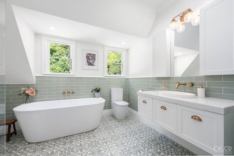 Photo of property in 524 Main Road North, Timberlea, Upper Hutt, 5018