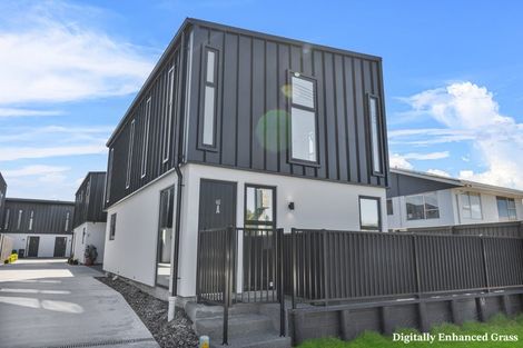 Photo of property in 163a Marine Parade, New Brighton, Christchurch, 8083