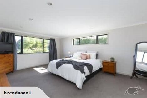 Photo of property in 24 Heatherlea Heights, Feilding, 4702