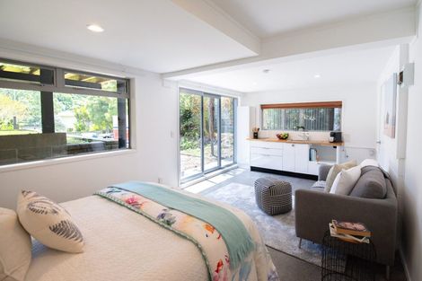 Photo of property in 37 Western Road, Laingholm, Auckland, 0604