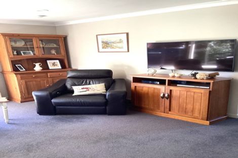 Photo of property in 11 Jordan Avenue, Tinwald, Ashburton, 7700