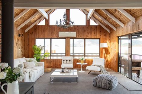 Photo of property in 8 Grey Avenue, Tairua, 3508