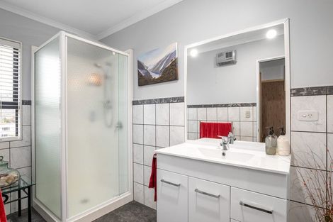 Photo of property in 22 Bodkin Road, Bridge Hill, Alexandra, 9320