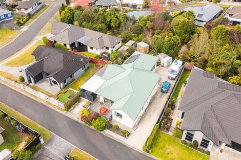 Photo of property in 18 Hamon Place, Pukehangi, Rotorua, 3015