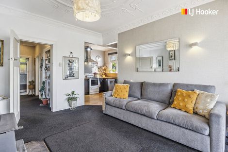 Photo of property in 62 Middleton Road, Kew, Dunedin, 9012