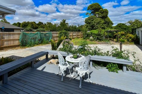 Photo of property in 1187 East Coast Road, Whakatiwai, Pokeno, 2473