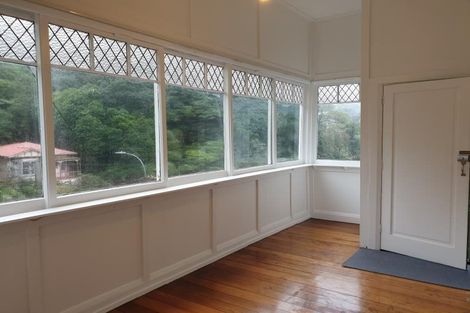 Photo of property in 119 Glenmore Street, Kelburn, Wellington, 6012