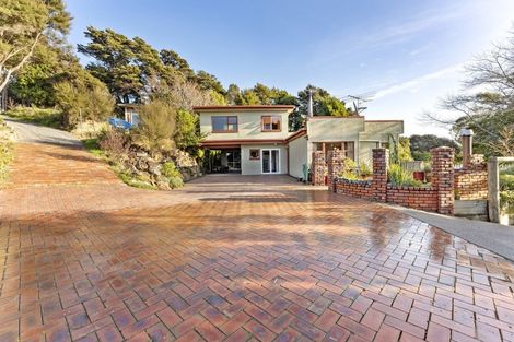 Photo of property in 84 Heretaunga Square, Silverstream, Upper Hutt, 5019