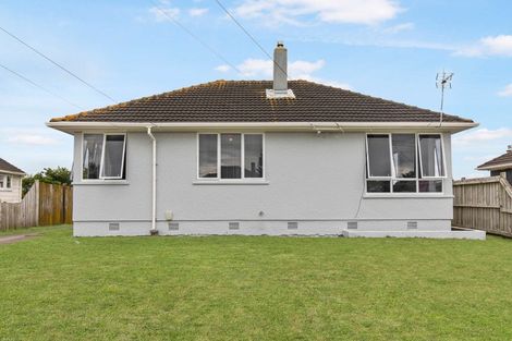 Photo of property in 7 Acourt Street, Hawera, 4610