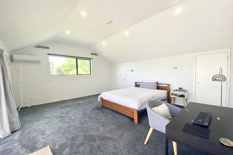 Photo of property in 40 Kewa Road, Albany Heights, Auckland, 0632