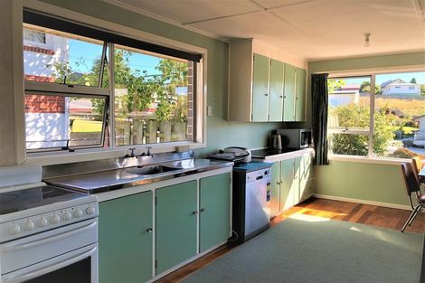 Photo of property in 71 Gormack Street, Balclutha, 9230