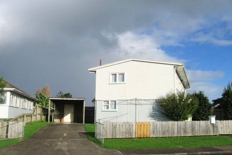 Photo of property in 1 Middlemore Crescent, Papatoetoe, Auckland, 2025