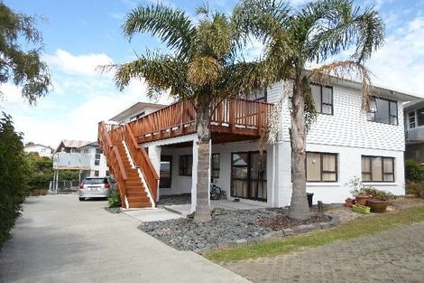 Photo of property in 3 Tudor Place, Mairangi Bay, Auckland, 0630